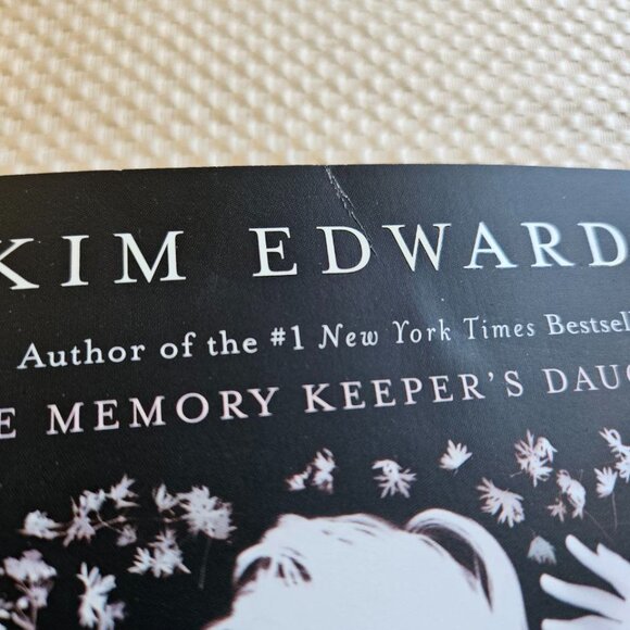 Kim Edwards - The Memory Keeper's Daughter & The Secrets of a Fire King - Picture 2 of 11